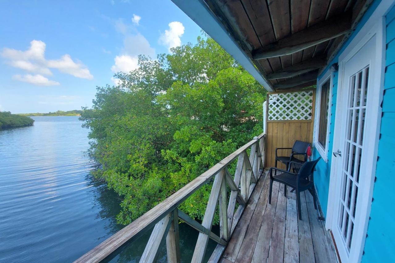 The Sunsetter Bed & Breakfast Bocas Town Exterior foto