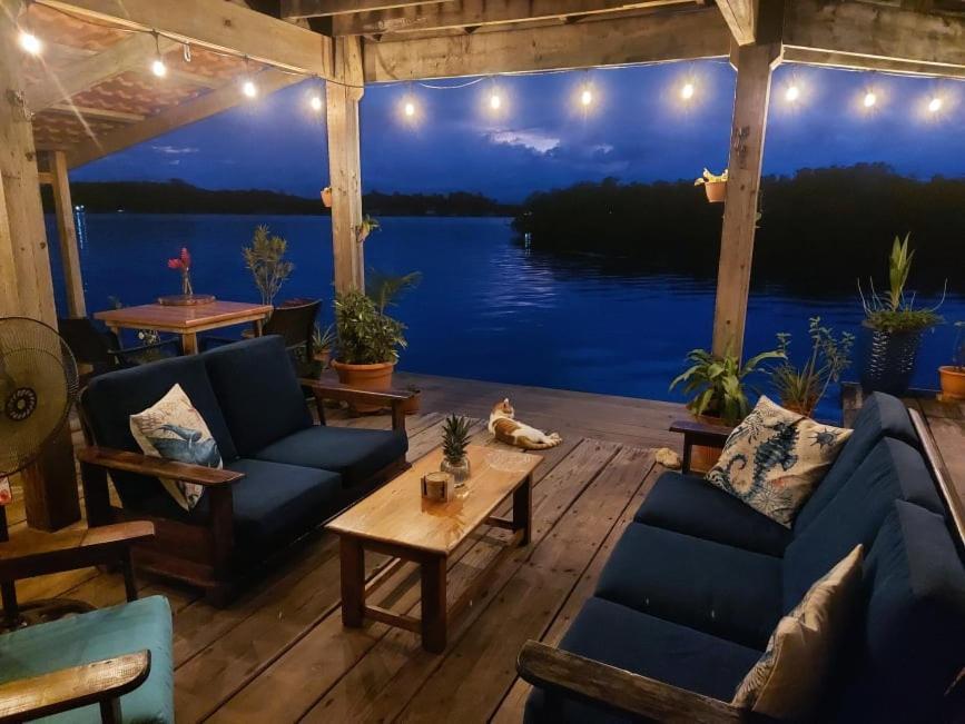 The Sunsetter Bed & Breakfast Bocas Town Exterior foto